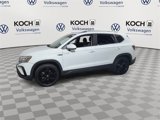 Used 2022 Volkswagen Taos SE image 5