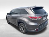 Used 2016 Toyota Highlander XLE image 5