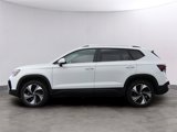 New 2025 Volkswagen Taos SE image 4