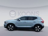 Used 2019 Volvo XC40 T5 Momentum image 2