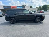 Used 2024 Jeep Grand Cherokee L Laredo image 3