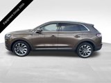 Used 2022 Lincoln Nautilus Reserve w/ Luxury Package image 3