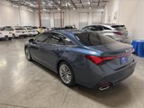 Used 2019 Toyota Avalon Limited image 3