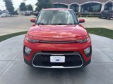 Used 2022 Kia Soul LX w/ Technology Package image 2