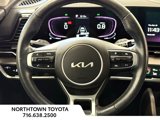 Used 2023 Kia Sportage EX image 4