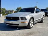 Used 2007 Ford Mustang Deluxe image 2