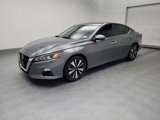 Used 2021 Nissan Altima 2.5 SV image 2