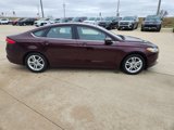 Used 2018 Ford Fusion SE image 2