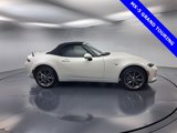 Used 2022 MAZDA MX-5 Miata Grand Touring image 2