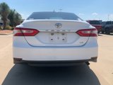 Used 2020 Toyota Camry LE image 5