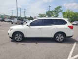 Used 2019 Nissan Pathfinder SV image 6