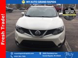 Used 2018 Nissan Rogue Sport SV w/ SV All-Weather Package image 2