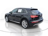 Used 2019 Audi Q5 2.0T Premium Plus w/ Premium Plus Package image 4