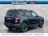 Used 2021 Ford Bronco Sport Outer Banks w/ Outer Banks Package (96D) image 3
