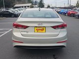 Used 2017 Hyundai Elantra SE image 4