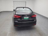 Used 2017 Kia Forte LX image 6
