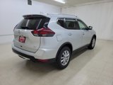 Used 2020 Nissan Rogue SV image 4