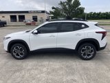 New 2025 Chevrolet Trax LT w/ Driver Confidence Package image 4