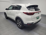 Used 2020 Kia Sportage LX image 5