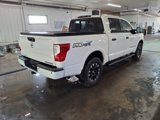 Used 2018 Nissan Titan XD image 4