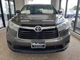 Used 2016 Toyota Highlander LE image 6