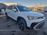New 2025 Volkswagen Taos SE image 3