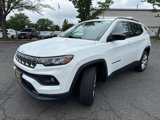 Used 2022 Jeep Compass Latitude image 3