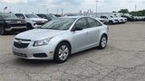 Used 2013 Chevrolet Cruze LS image 6