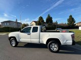 Used 2017 Toyota Tacoma SR image 2
