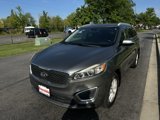 Used 2017 Kia Sorento LX w/ LX Convenience Package image 4
