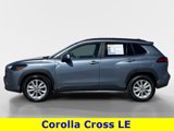 Used 2022 Toyota Corolla Cross LE image 3