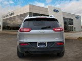 Used 2015 Jeep Cherokee Latitude image 4