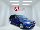 Used 2018 Chrysler Pacifica Touring-L Plus image 3