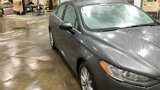Used 2017 Ford Fusion SE w/ Fusion SE Technology Package image 2