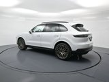 Certified 2023 Porsche Cayenne Platinum Edition image 3