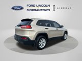 Used 2015 Jeep Cherokee Sport image 5
