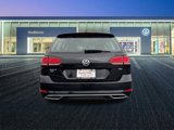 Used 2018 Volkswagen Golf SEL image 5