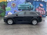 Used 2019 Kia Sorento L image 2