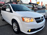 Used 2019 Dodge Grand Caravan SXT image 2