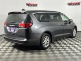 Used 2023 Chrysler Voyager LX image 3