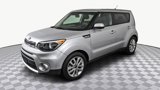 Used 2018 Kia Soul + image 4