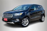 Used 2017 Ford Escape SE image 2