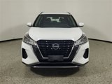Used 2024 Nissan Kicks SV image 3
