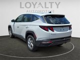 Used 2022 Hyundai Tucson SE image 3