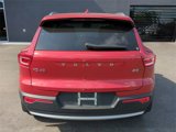 Used 2024 Volvo XC40 B5 Core image 5
