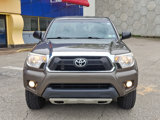 Used 2015 Toyota Tacoma 4x4 Double Cab image 3