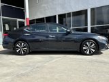 Used 2022 Nissan Altima 2.5 SV image 2