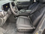 New 2025 Chevrolet Equinox LT w/ Convenience Package II image 4