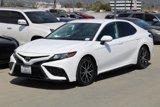 Used 2023 Toyota Camry SE image 3