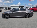 Used 2020 Toyota Camry SE image 3